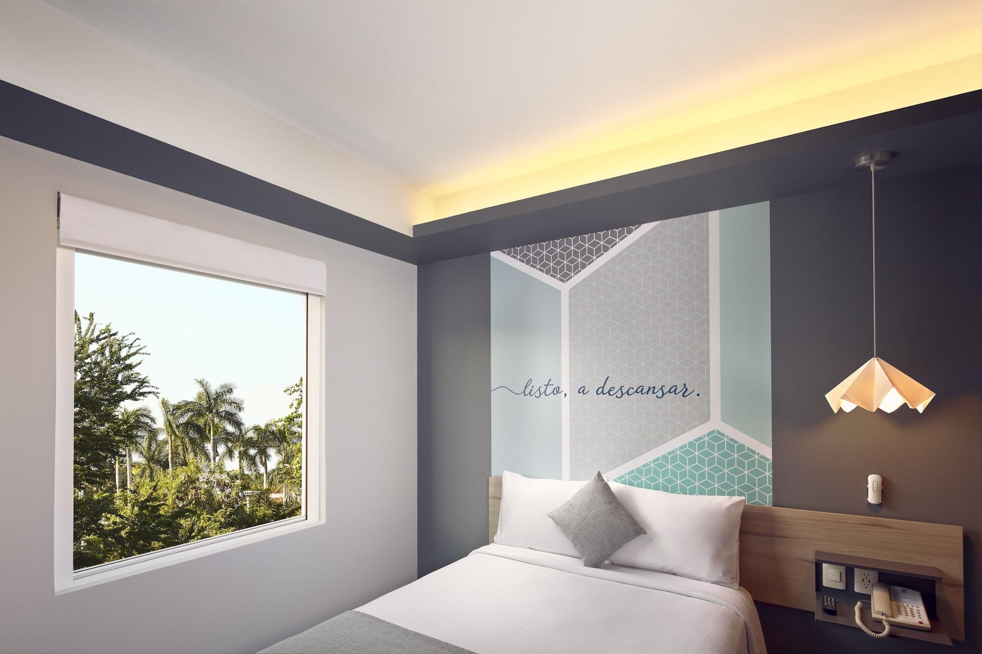 ホテル One Acapulco Diamante エクステリア 写真