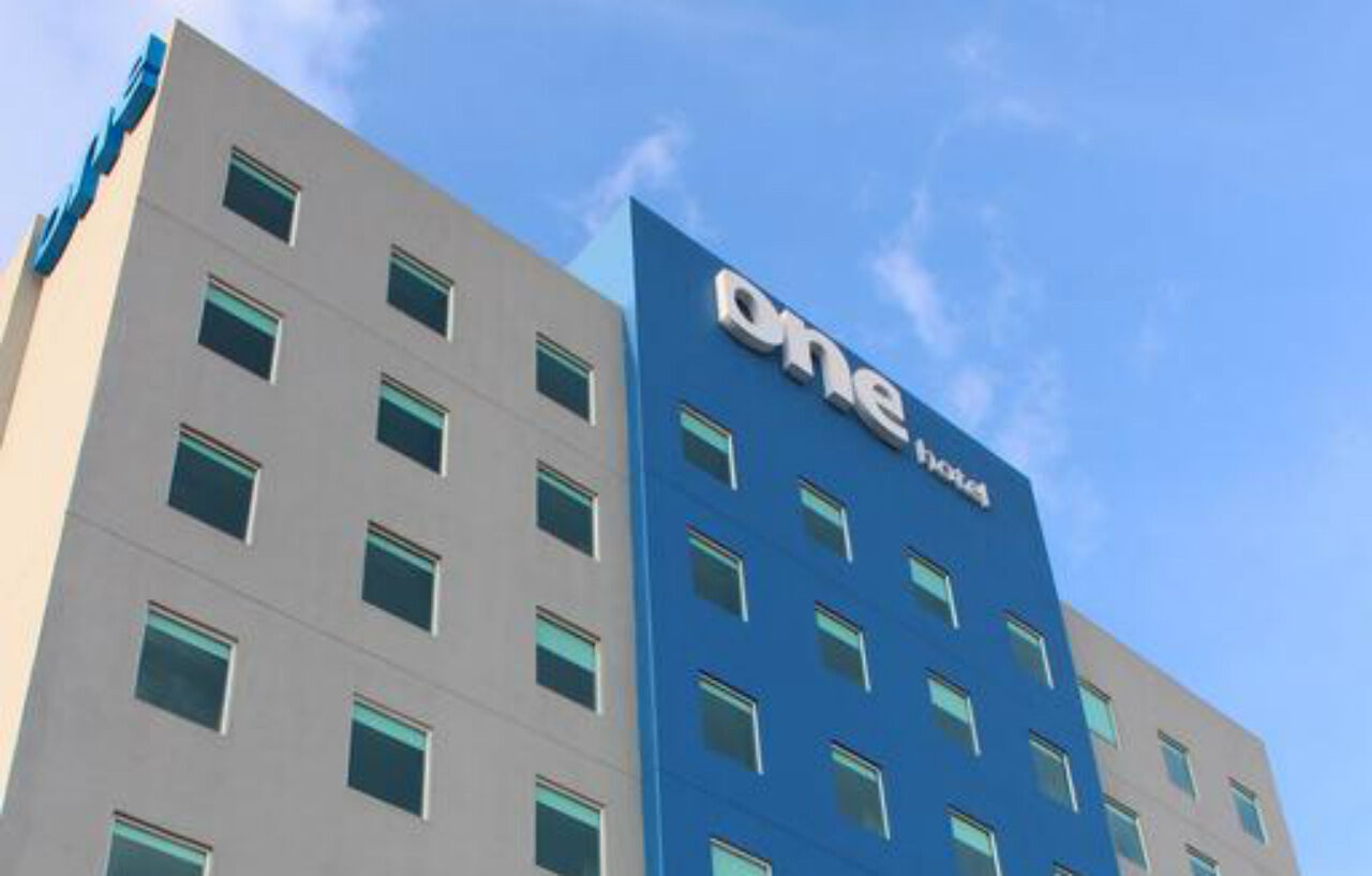 ホテル One Acapulco Diamante エクステリア 写真